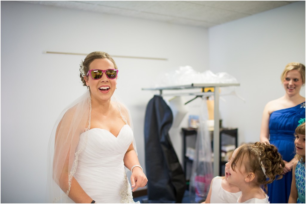 Blue and Yello Springfield Wedding Photography_0018