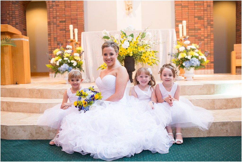 Blue and Yello Springfield Wedding Photography_0021