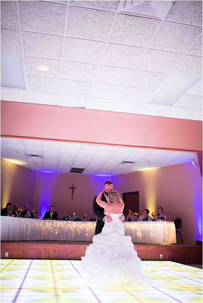 Blue and Yello Springfield Wedding Photography_0097