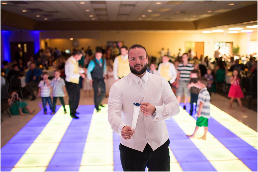 Blue and Yello Springfield Wedding Photography_0124