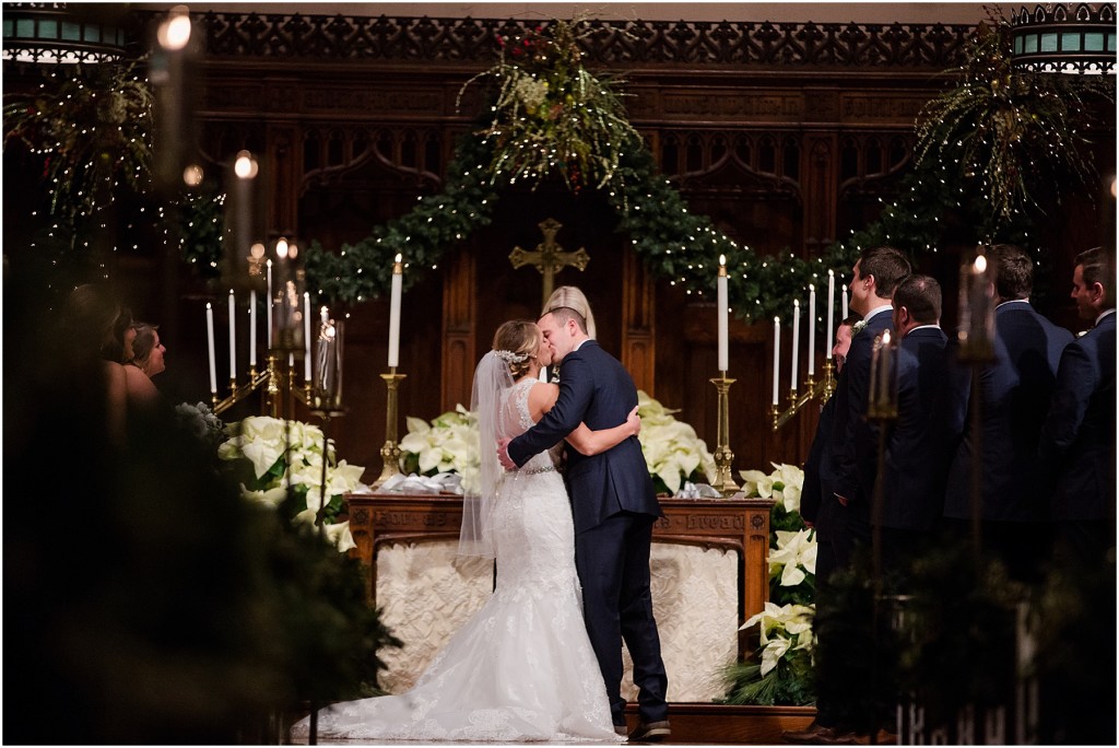 Silver and Navy Illinois Winter Wedding_0111