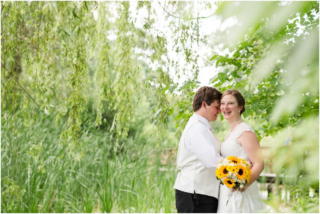 Crystal Lake Algonquin Chicago Summer Navy and Gray Wedding Photography_0065