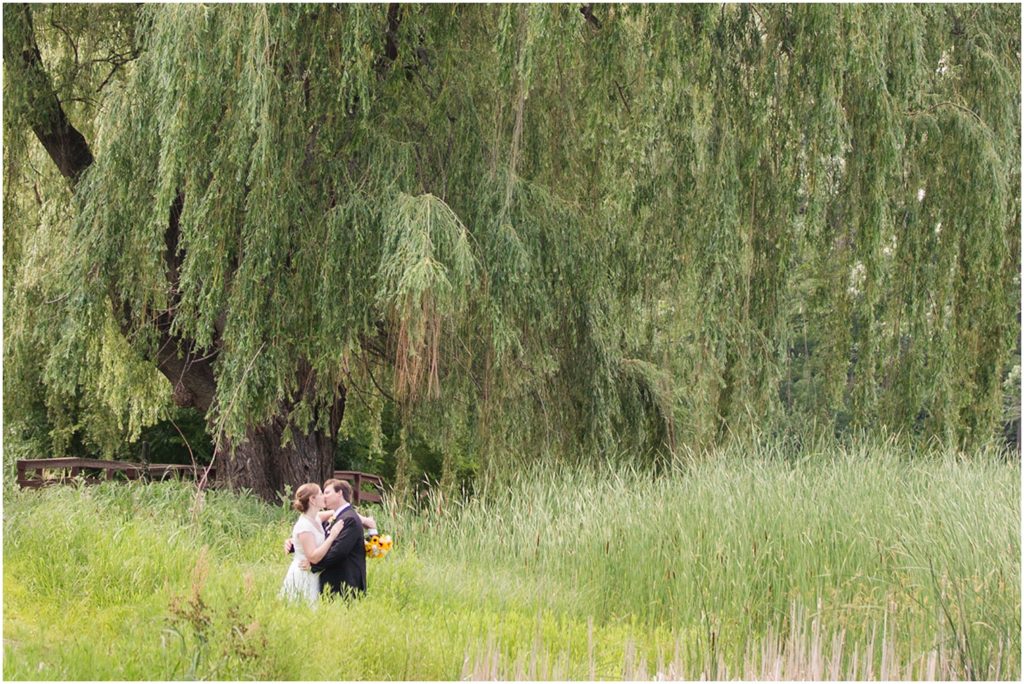 Crystal Lake Algonquin Chicago Summer Navy and Gray Wedding Photography_0072
