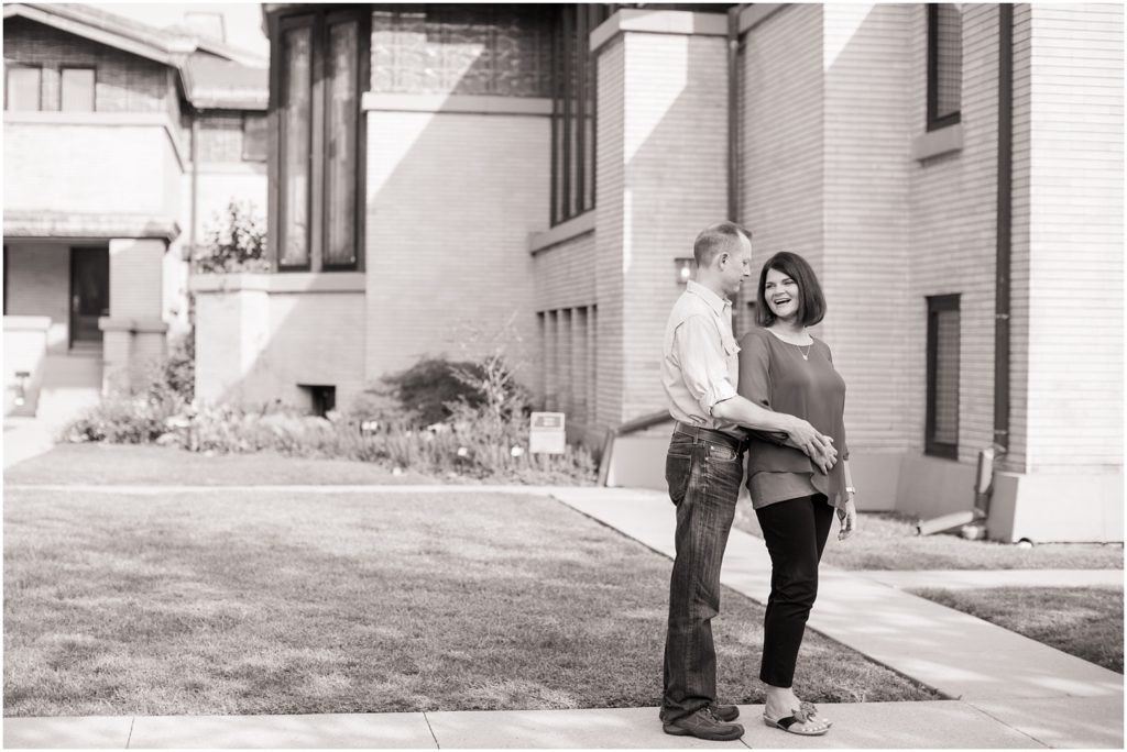 downtown-springfield-dana-thomas-house-engagement-session_0005