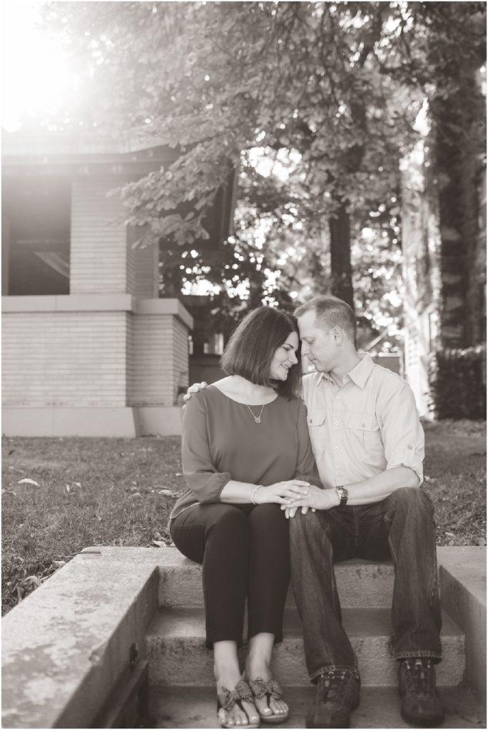 downtown-springfield-dana-thomas-house-engagement-session_0016