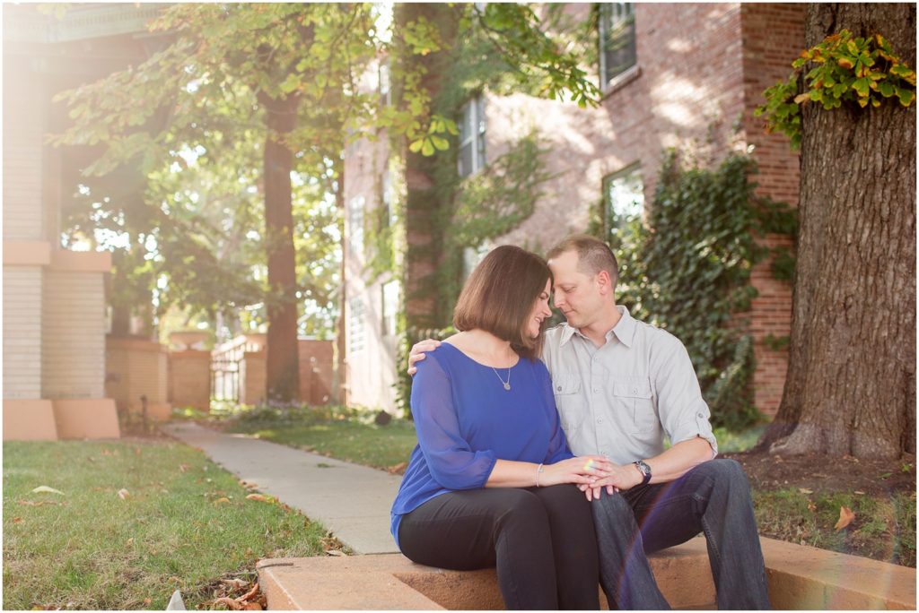 downtown-springfield-dana-thomas-house-engagement-session_0025