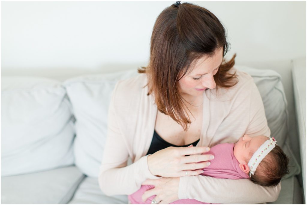 lifestyle-newborn-photography-in-springfield-il_0025