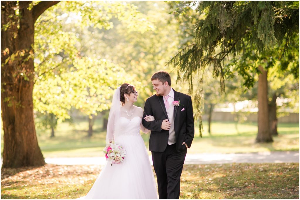 pink-and-silver-early-fall-wedding-photography_0068