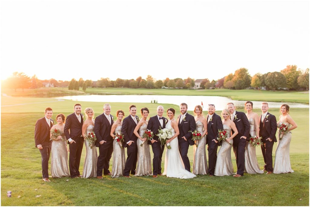 glamerous-gold-springfield-country-club-wedding-photography_0117