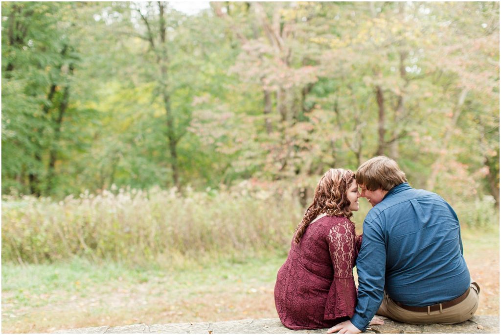 springfield-illinois-fall-engagement-photography_0010