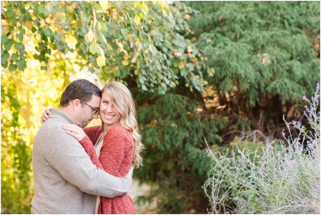downtown-fall-elegant-engagement-session_0002