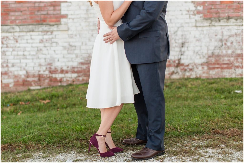 downtown-fall-elegant-engagement-session_0023