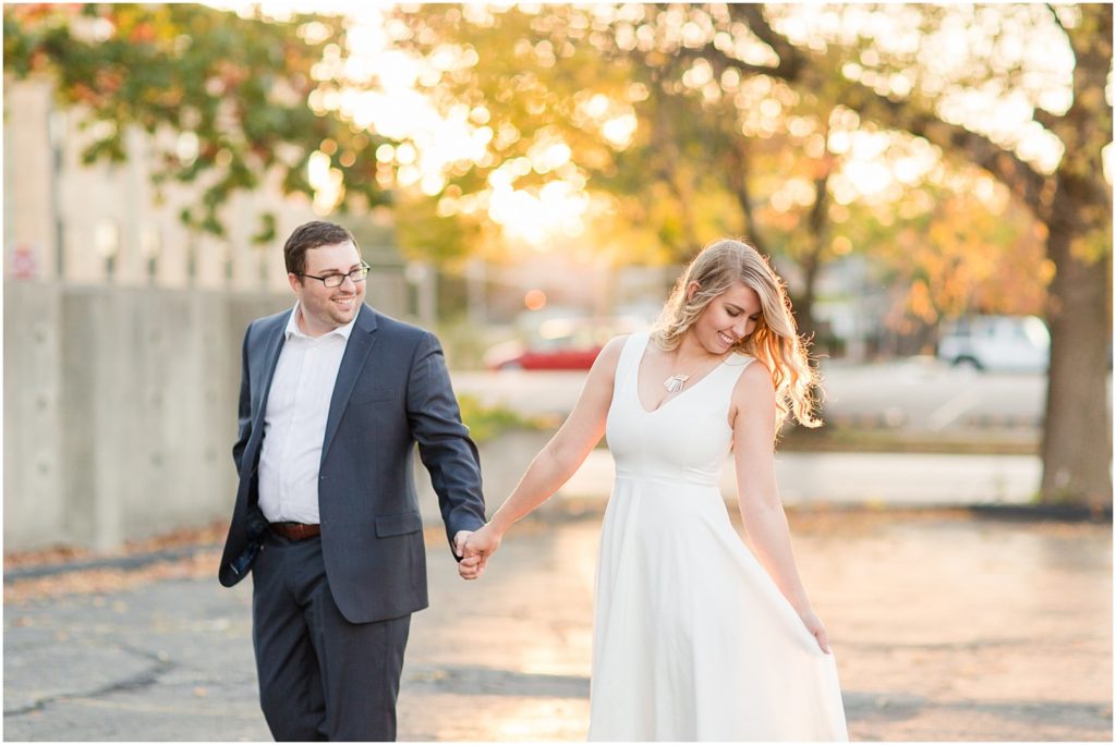 downtown-fall-elegant-engagement-session_0037