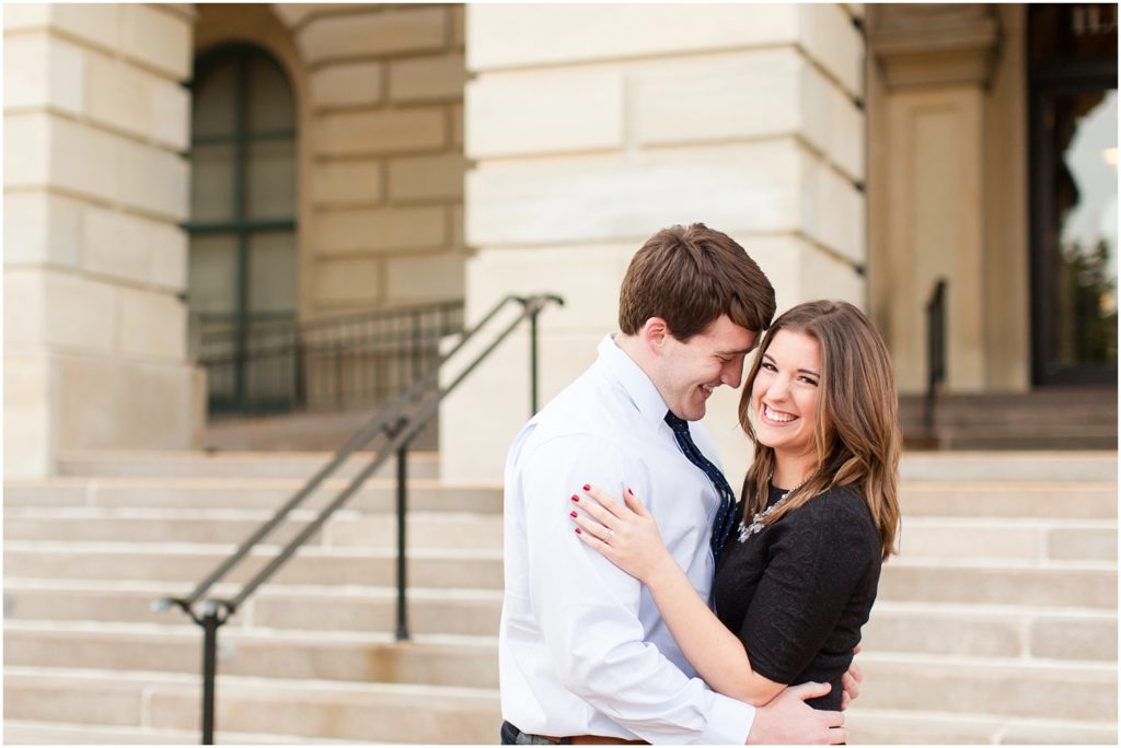 downtown-park-fall-engagement-photography_0005