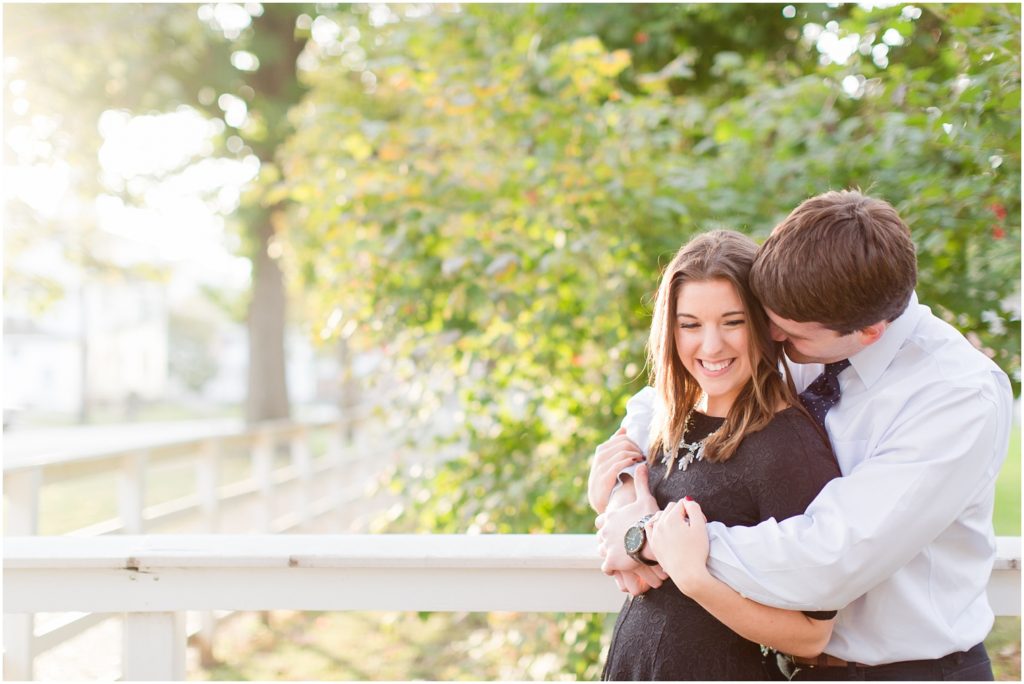 downtown-park-fall-engagement-photography_0026