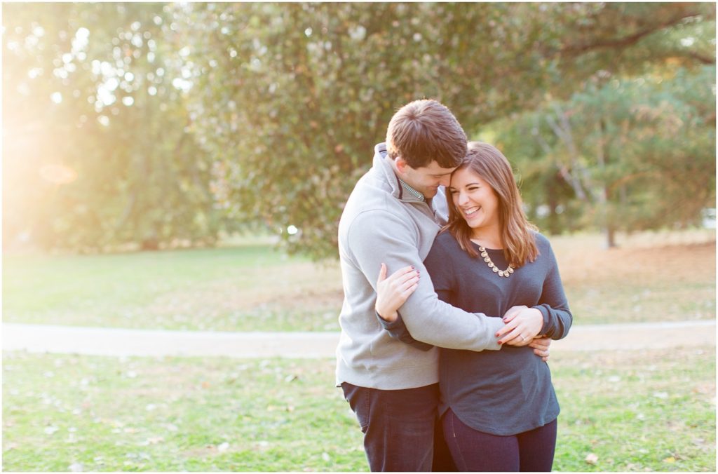 downtown-park-fall-engagement-photography_0034