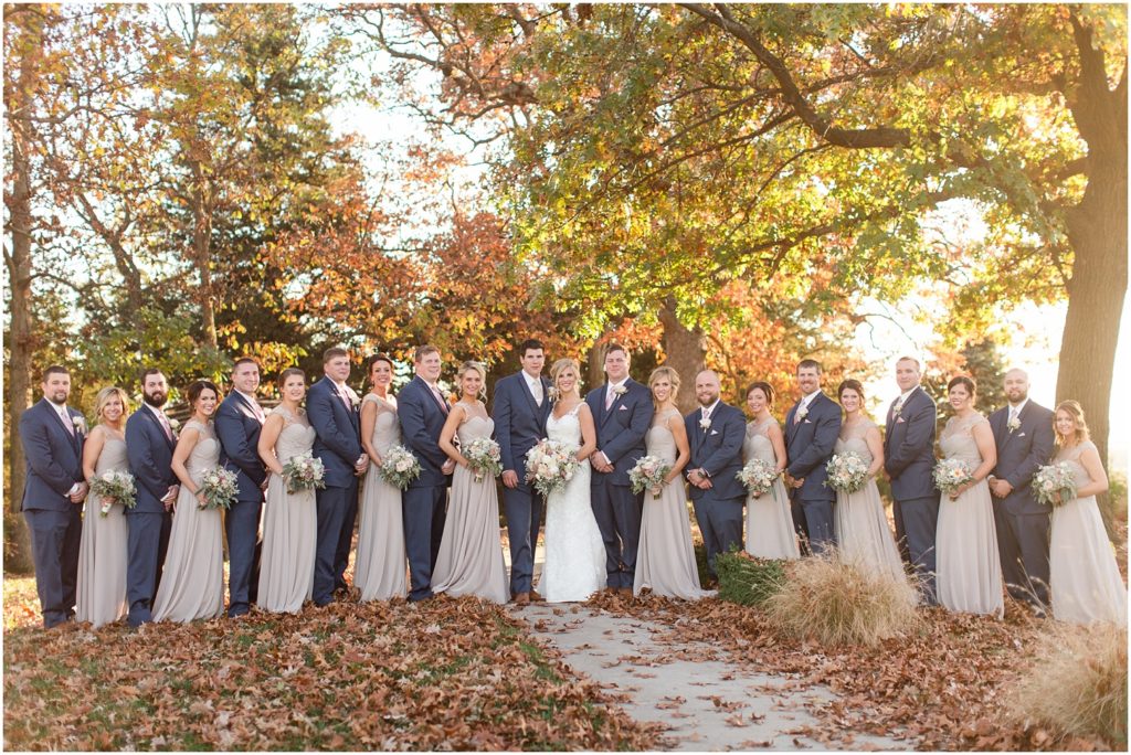 vintage-fall-blusy-navy-and-cream-wedding_0080