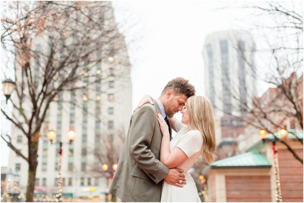 springfield-urban-classy-downtown-engagement-photography_0034