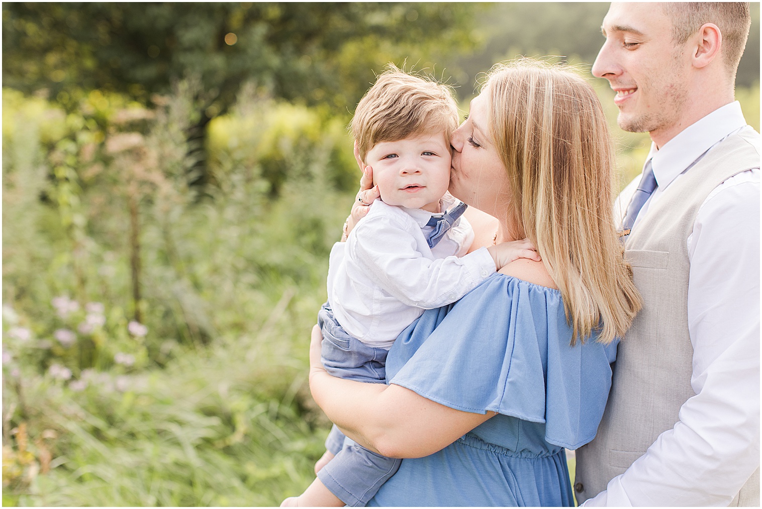 CENTRAL ILLINOIS OUTDOOR SUMMER FAMILY PHOTO SESSION